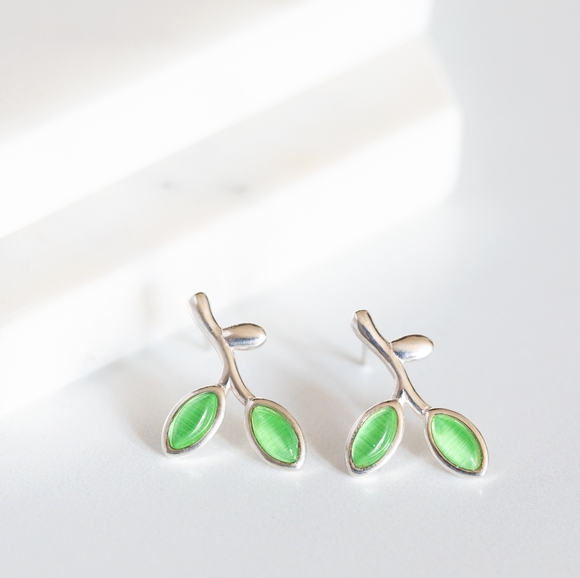 Jewelry - Spring Leaf Earrings (S925) - Only 1 left!